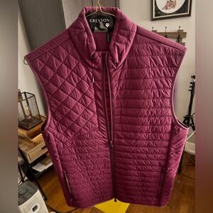 Greyson Yukon Ultralight Golf Performance Quilted Vest Maroon Purple Size M